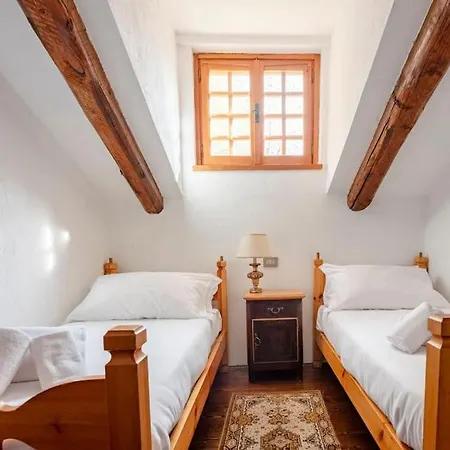 Chalet Les Boise - Sauna, Heated Pool And Mountains View 쿠르마예